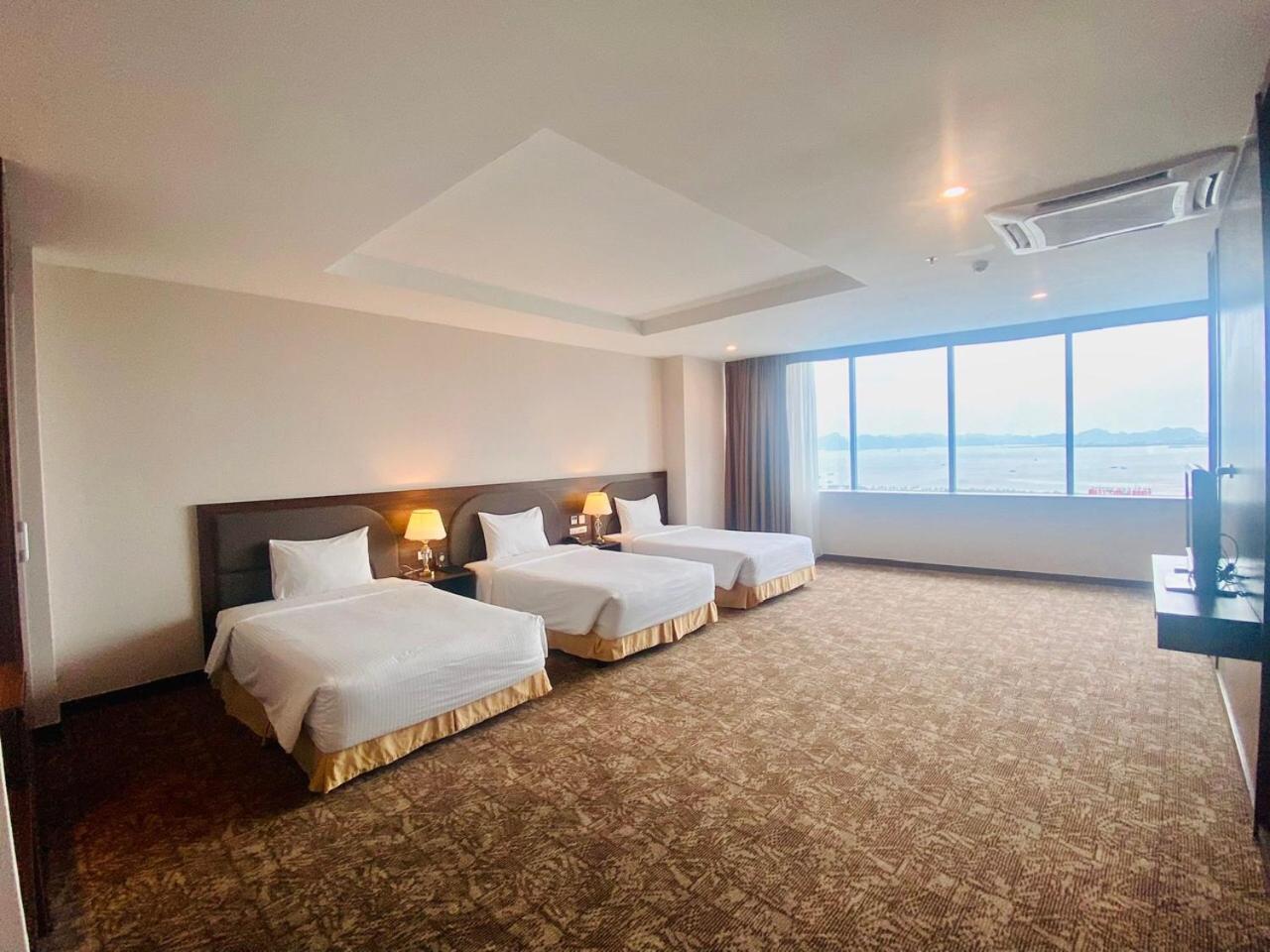Muong Thanh Grand Ha Long Hotel Bagian luar foto